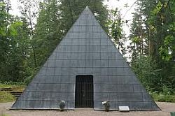 Pyramiden i Skogen
